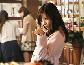 娱乐吃瓜酱大学生活